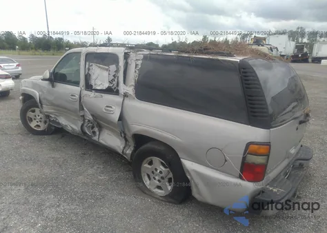 2005 Chevrolet Suburban Lt z USA, uszkodzony, nr VIN 1GNFK16ZX5J215345